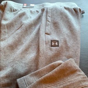 Under Armour tapered joggers size xl gray NWT